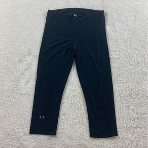 Under Armour Womens Capri Leggings Black HeatGear Compression Crop Workout Pants